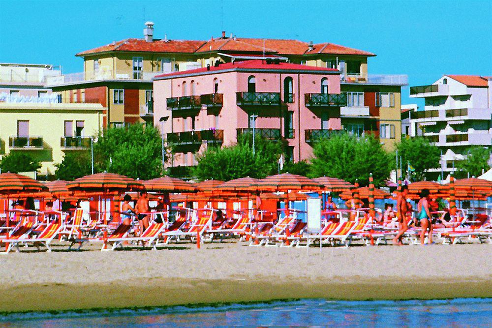 Residenza Sol Holiday Rimini Esterno foto
